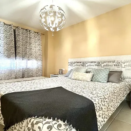 Welooveyou Victoria & Serinity Apartament *